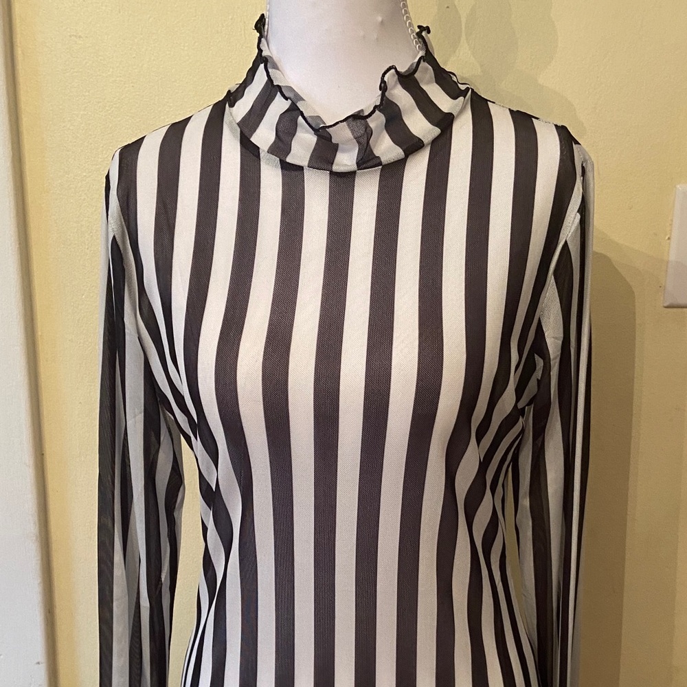 Black and White Vertical Stripe shirt Jess Lea mesh long sleeve top womens med